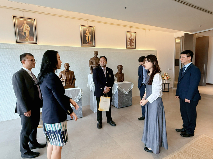 【國際交流】🎓屏大跨院團隊赴泰交流　深化與朱拉隆功大學及RMUTT教育與研究合作🌍Image
